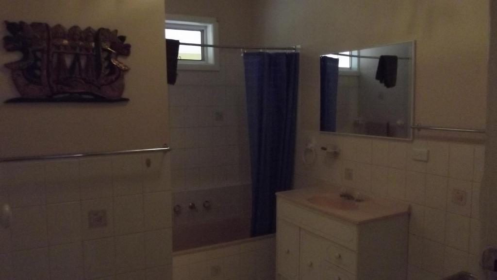 Lakes Entrance Holiday Units ภายนอก รูปภาพ